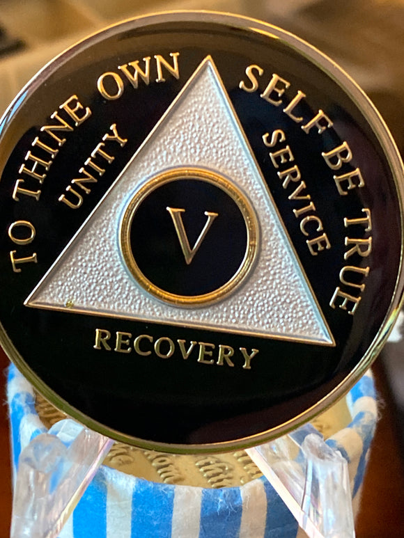 5 Year AA Medallion Glossy Black Tri-Plate Sobriety Ship Serenity Prayer Back