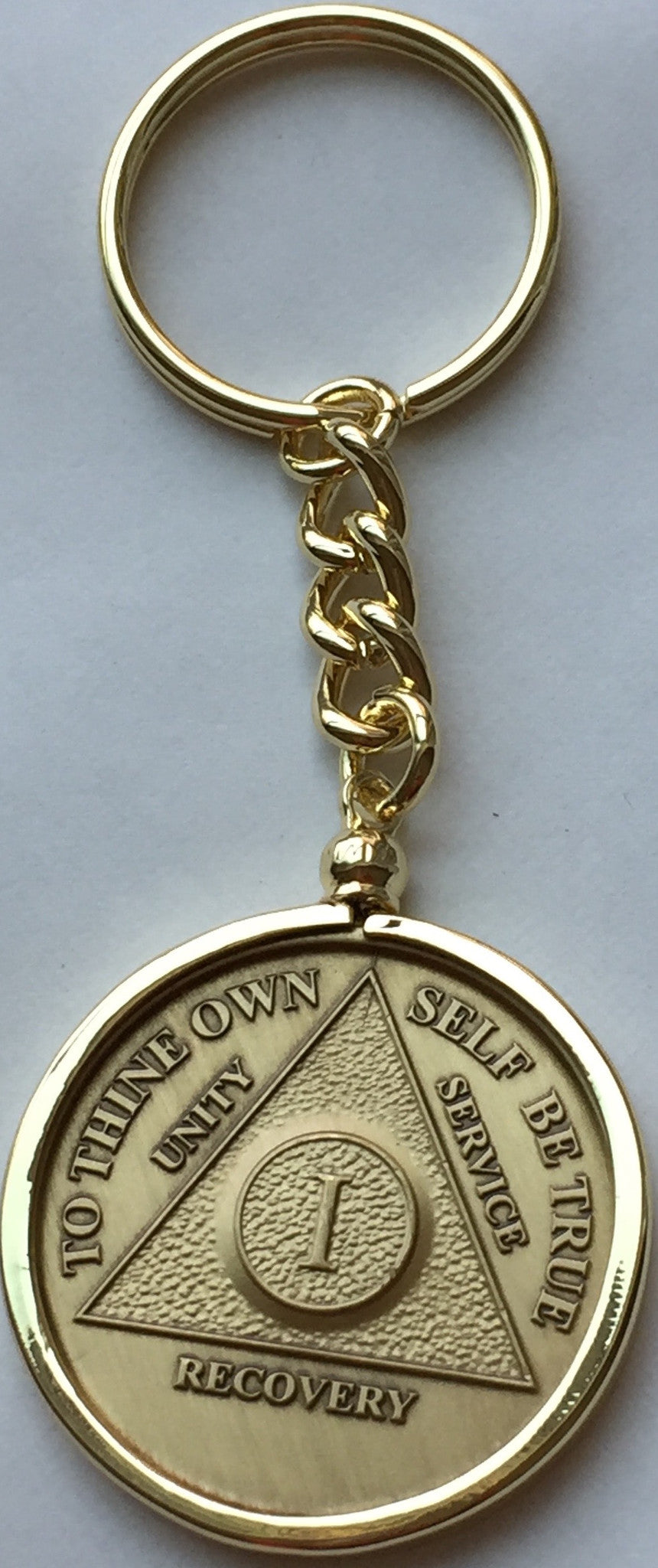 The Token Shop AA Coin Holder Keychain for 34 mm x 2 mm Triplate Sobriety  Chip Recovery Medallion (Gold)